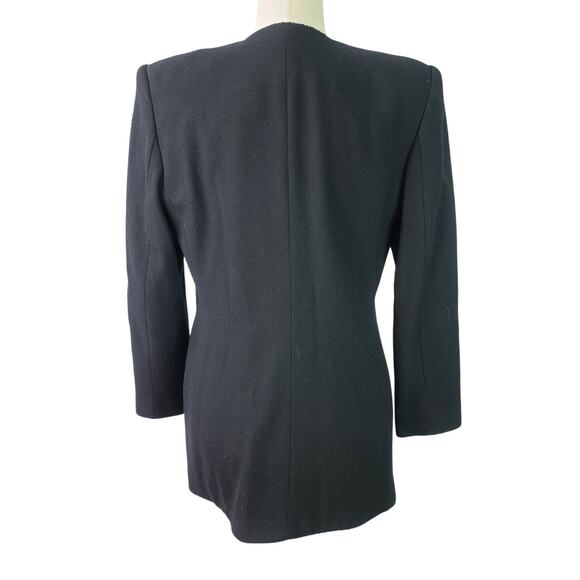 Lord & Taylor Black Wool 2 Button Jacket Blazer Coat Lined Gold Buttons 6 P - Picture 2 of 4